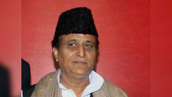 Azam Khan joins SP protest for demolition of colony, gets collector to apologise