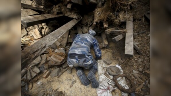 1,000 Europeans missing after Nepal quake; death toll rises to 6250