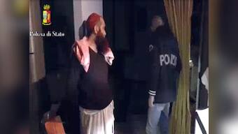 Italian police foil possible plot to bomb the Vatican, perpetrators linked to Osama