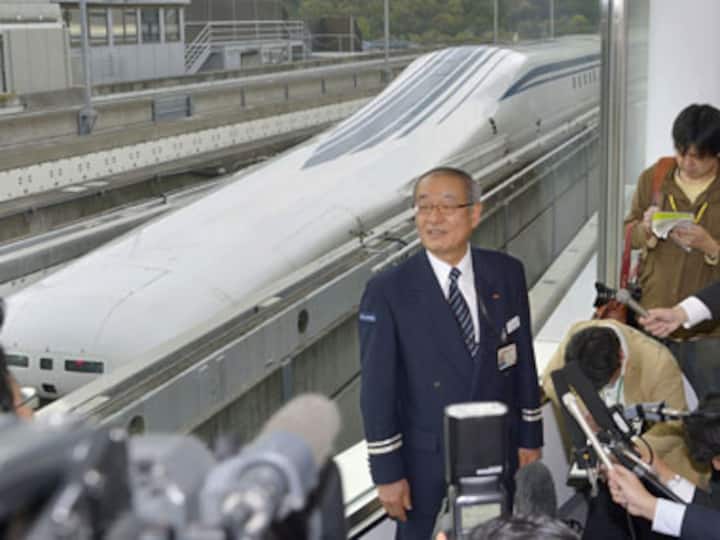 World's fastest train! Japan's maglev train sets world record at 603 kph