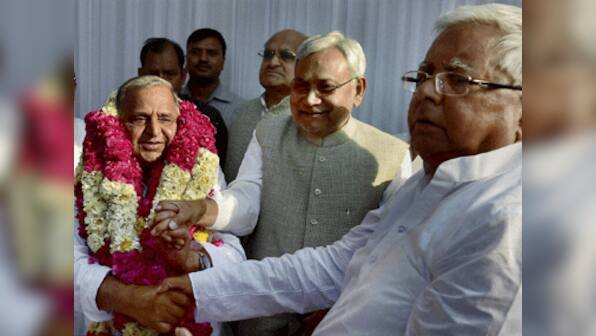 Six parties merge to form Janata Parivar, to be lead by Mulayam Singh Yadav