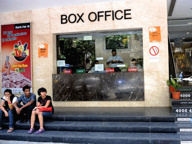 Maharashtra food rule threatens to pull down multiplex profits by about Rs 100 crore: Crisil Maharashtra food rule threatens to pull down multiplex profits by about Rs 100 crore: Crisil