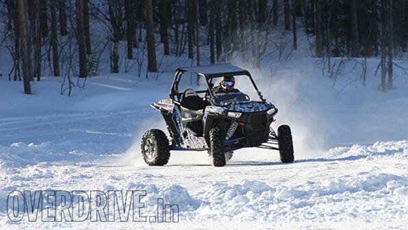Driving the Polaris RZR on ice in Arvidsjaur