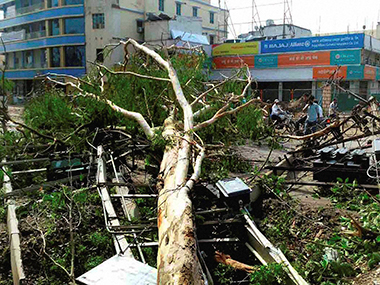 Nor'wester storm: Death toll rises to 48; Rajnath Singh to visit Bihar on Friday Nor'wester storm: Death toll rises to 48; Rajnath Singh to visit Bihar on Friday