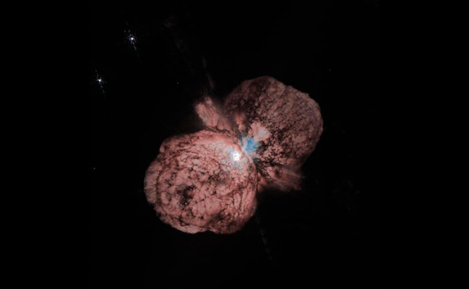 This is an undated handout image of the massive star Eta Carinae in our Milky Way galaxy that experts believe might explode in a supernova at any time, based on data from the Hubble Space Telescope. Scientists described in the journal Nature two explosions involving a similarly massive star in a galaxy 78 million light years from Earth. The second explosion, in 2006, was a supernova that doomed one of the most massive stars known to exist, originally up to 100 times as massive as our sun. REUTERS/NASA/Handout (UNITED STATES) - RTR1QRTU