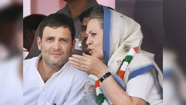 Rahul Gandhi attacks Modi, BJP at farmers rally but doesn't mention plans to save Cong