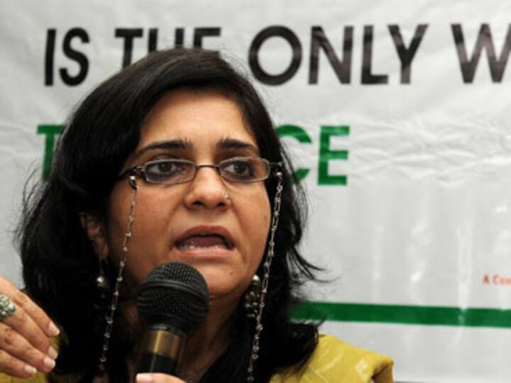 Alleged embezzlement of funds by Teesta Setalvad: SC constitues bench to hear bail plea