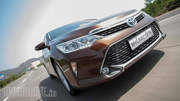2015 Toyota Camry Hybrid first drive review