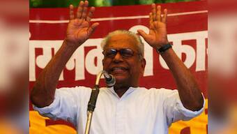 Curious case of old guards: Are Advani and Achuthanandan riding the same boat?