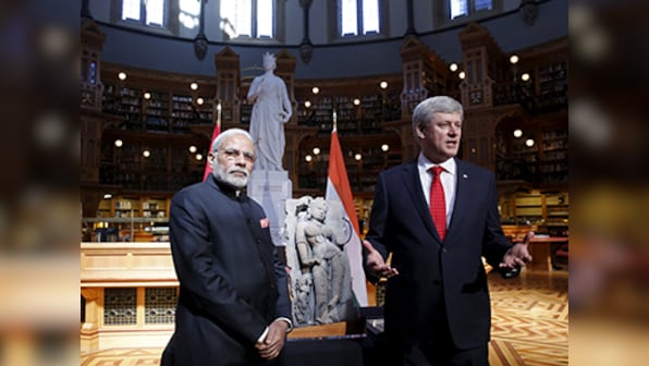 Canada PM Stephen Harper returns 900-year-old Khajuraho temple sculpture to PM Modi