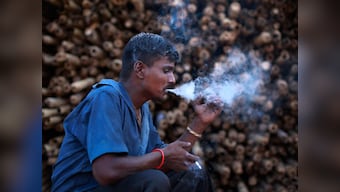 One cigarette to unite them all: Congress, BJP MPs band together to fight tobacco warnings
