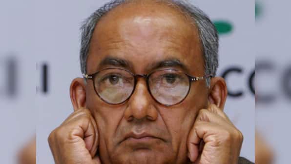 New York Times' #SelfieWithDaughter fiasco: Website trolls Digvijaya, by mistake
