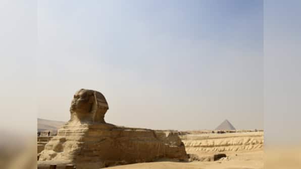 Egyptian security forces accidently shoot at Mexican tourist convoy, kill 12