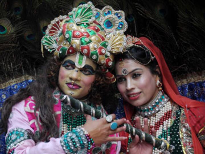 Assam artist's painting shows Krishna in a bar, mobbed by bikini-clad gopis; Hindutva groups see red