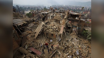 Nepalis race home bringing aid to earthquake survivors