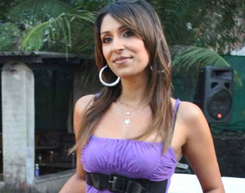 Former ‘Bigg Boss’ contestant Pooja Missra assaults store staff in Delhi Former ‘Bigg Boss’ contestant Pooja Missra assaults store staff in Delhi