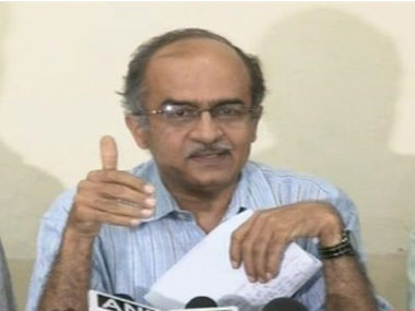 Prashant Bhushan slams AAP govt's liquor policy, terms Moholla Sabhas a publicity stunt Prashant Bhushan slams AAP govt's liquor policy, terms Moholla Sabhas a publicity stunt