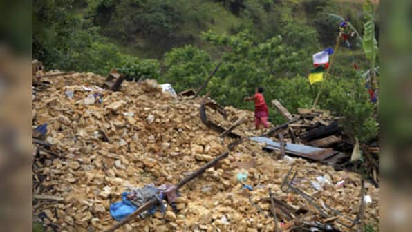 13 aftershocks jolt Nepal as toll in Tuesday's quake rises to 79