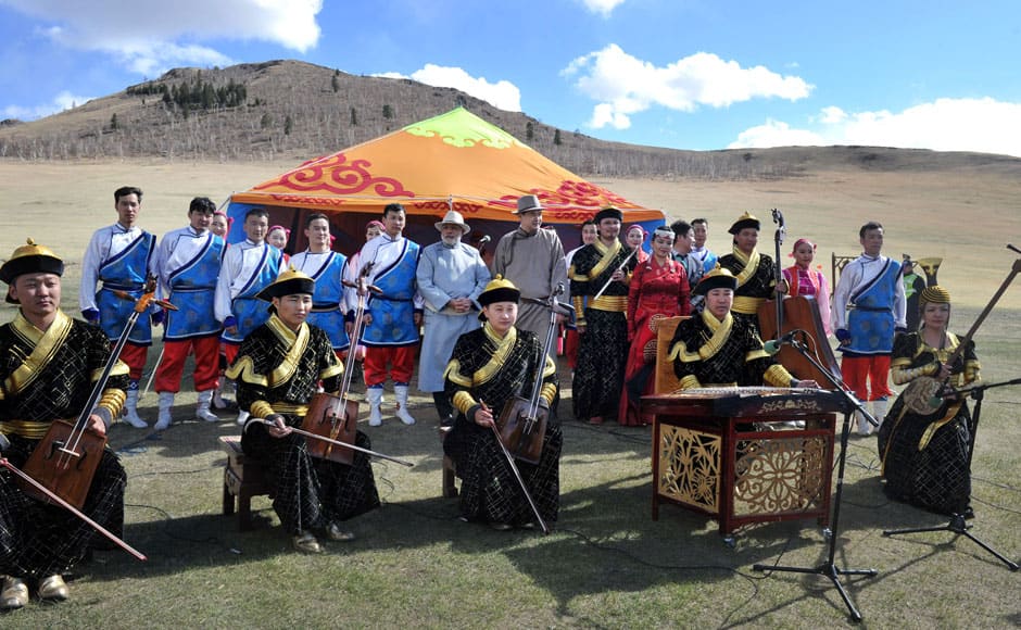 The Prime Minister, Shri Narendra Modi in a group photograph at Mini Naadam Festival, in Ulaanbaatar, Mongolia on May 17, 2015. PIB