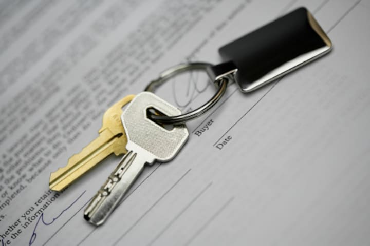 The essential check-lists when buying, selling and renting an apartment