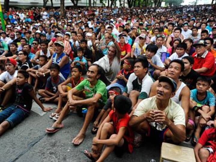 Filipinos take Pacquiao's loss to Mayweather hard, demand rematch