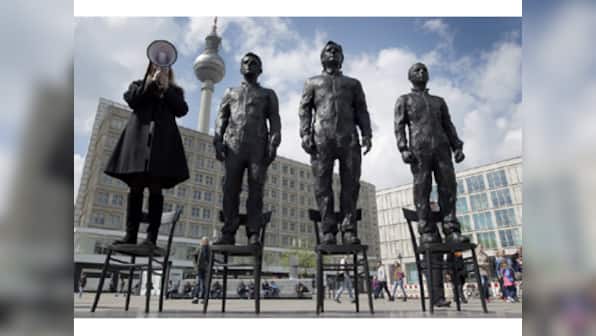 Anything to say: Snowden, Assange and Manning statues unveiled in Berlin