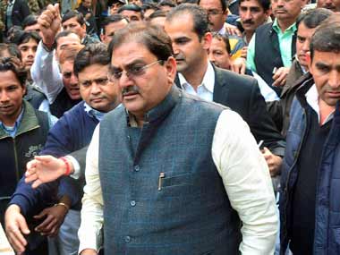 Relief to Chautala in DA case: HC stays trial court order for additional CBI witnesses Relief to Chautala in DA case: HC stays trial court order for additional CBI witnesses