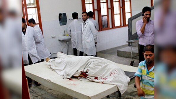 Bangladesh police arrest three suspects, including British national, in bloggers' murders 