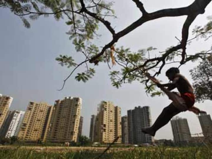 Bad times: Real estate returns are now lower than FD returns Bad times: Real estate returns are now lower than FD returns