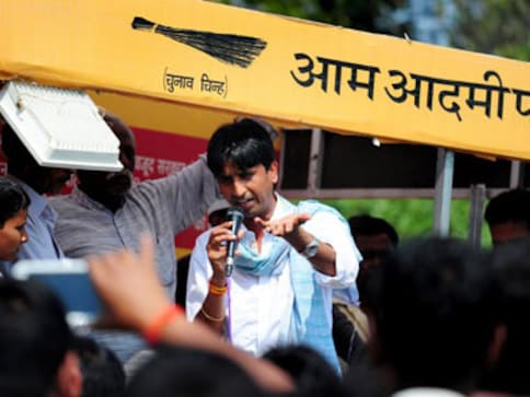 Supari journalism: A section of media crossing ethical line, says Kumar Vishwas Supari journalism: A section of media crossing ethical line, says Kumar Vishwas