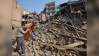 Nearly 9,000 dead in quake-hit Nepal, 89 foreigners among over 300 missing