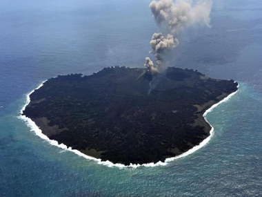 Watch: Volcanic eruptions on an island in Japan gives way to new life Watch: Volcanic eruptions on an island in Japan gives way to new life