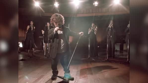 Watch: Game of Thrones star Peter Dinklage sings about the show's dead characters