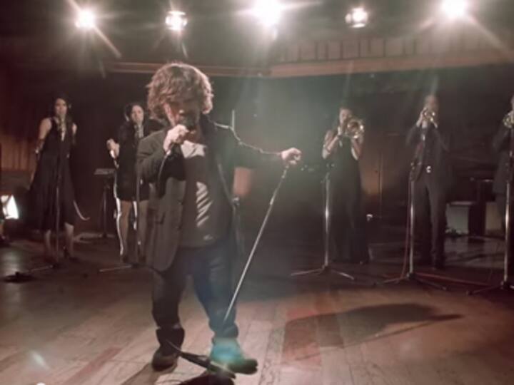 Watch: Game of Thrones star Peter Dinklage sings about the show's dead characters