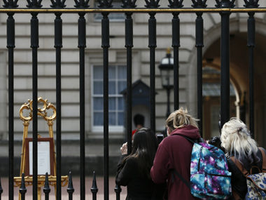 A sister for Prince George: Britain welcomes Kate and William's second-born A sister for Prince George: Britain welcomes Kate and William's second-born