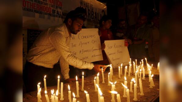 Shi'ites under siege: Karachi attacks and precedents force minorities to flee Pakistan 
