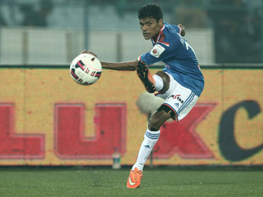 Football: Romeo Fernandes' dream move to Brazil ends after 21 mins Football: Romeo Fernandes' dream move to Brazil ends after 21 mins