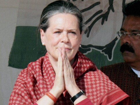 India is getting increasingly divided by 'narrow nationalism' as 'forces of darkness' seek to engulf it, says Sonia Gandhi India is getting increasingly divided by 'narrow nationalism' as 'forces of darkness' seek to engulf it, says Sonia Gandhi