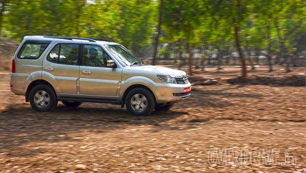 2015 Tata Safari Storme 4x4 facelift road test review