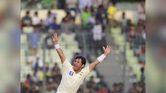 For old time's sake: Shane Warne plots England's downfall with Pakistan's Yasir Shah