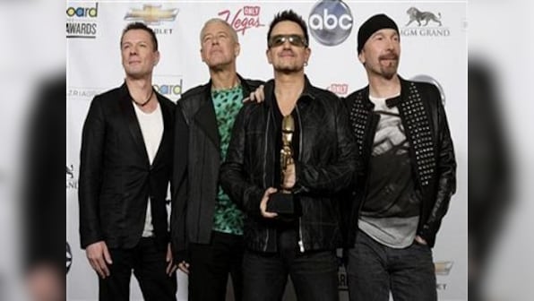 U2 dedicate pride song to gay marriage voters in Ireland