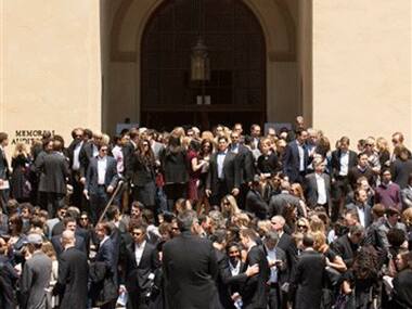 Live updating funerals: Dave Goldberg, Sheryl Sandberg and mourning in the age of social media