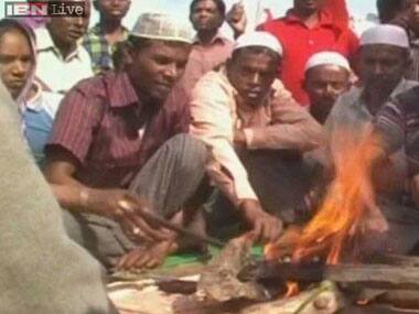 Muslims being re-converted to Hinduism. IBN Live.