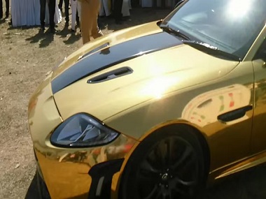 Spotted: Gold-plated Jaguar on Pune's streets Spotted: Gold-plated Jaguar on Pune's streets