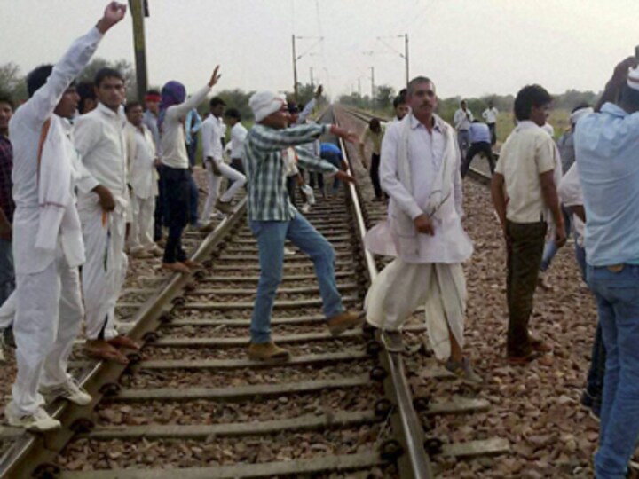 Gujjars call off agitation after Rajasthan govt promises them 5% quota in govt jobs