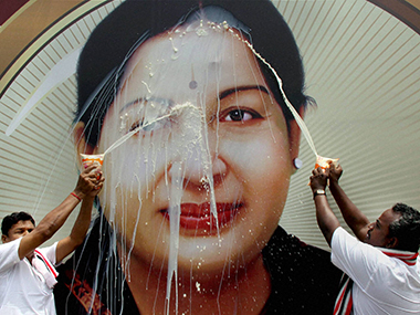 AIADMK cadres celebrate Jayalalithaa's return as Tamil Nadu CM AIADMK cadres celebrate Jayalalithaa's return as Tamil Nadu CM