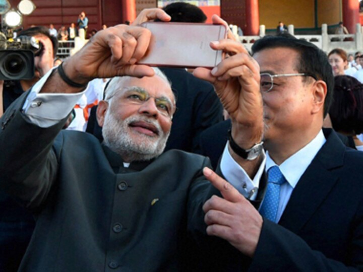 Power packed selfie: PM Modi, Premier Li get in frame at the Temple of Heaven