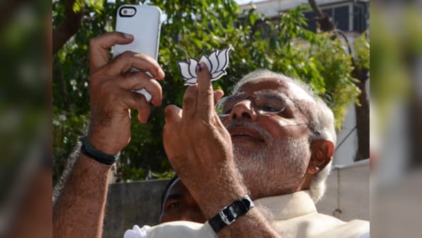 From Li Keqiang to Chetan Bhagat: PM Narendra Modi's first year in selfies