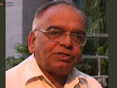 Congress dismisses ex-TRAI chief's allegations against Manmohan Singh Congress dismisses ex-TRAI chief's allegations against Manmohan Singh