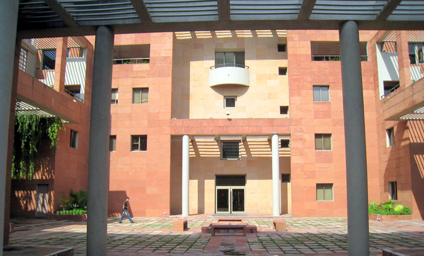 Meet Sharmistha Ghosh, who left her British Council job to run a tea-stall Meet Sharmistha Ghosh, who left her British Council job to run a tea-stall